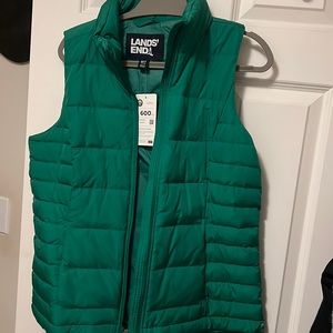 Lands end down vest- size medium